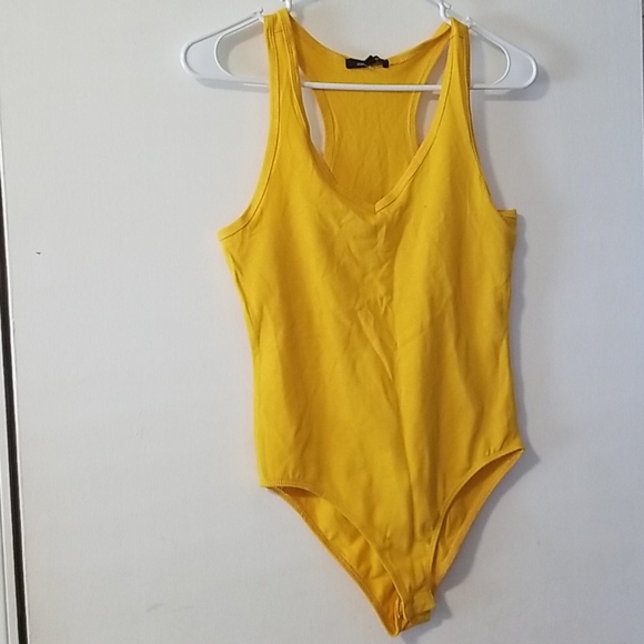 Ambiance Tops - Gold/yellow bodysuit🌻🌻